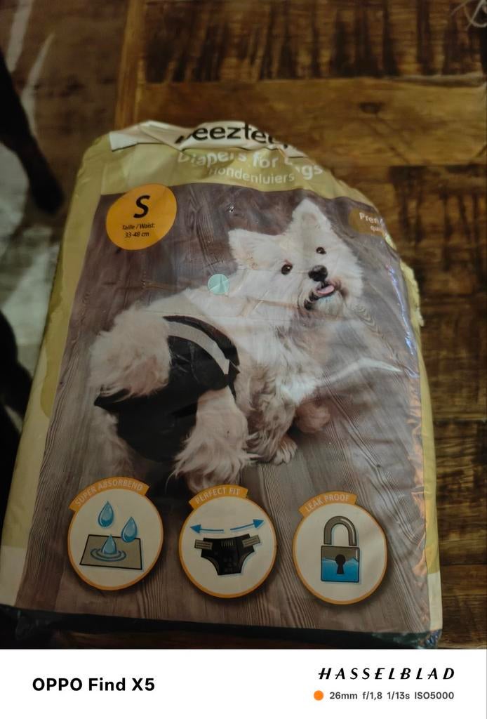 Honden luiers voor teefjes hond maat s, Ophalen, Zo goed als nieuw, Verzorging