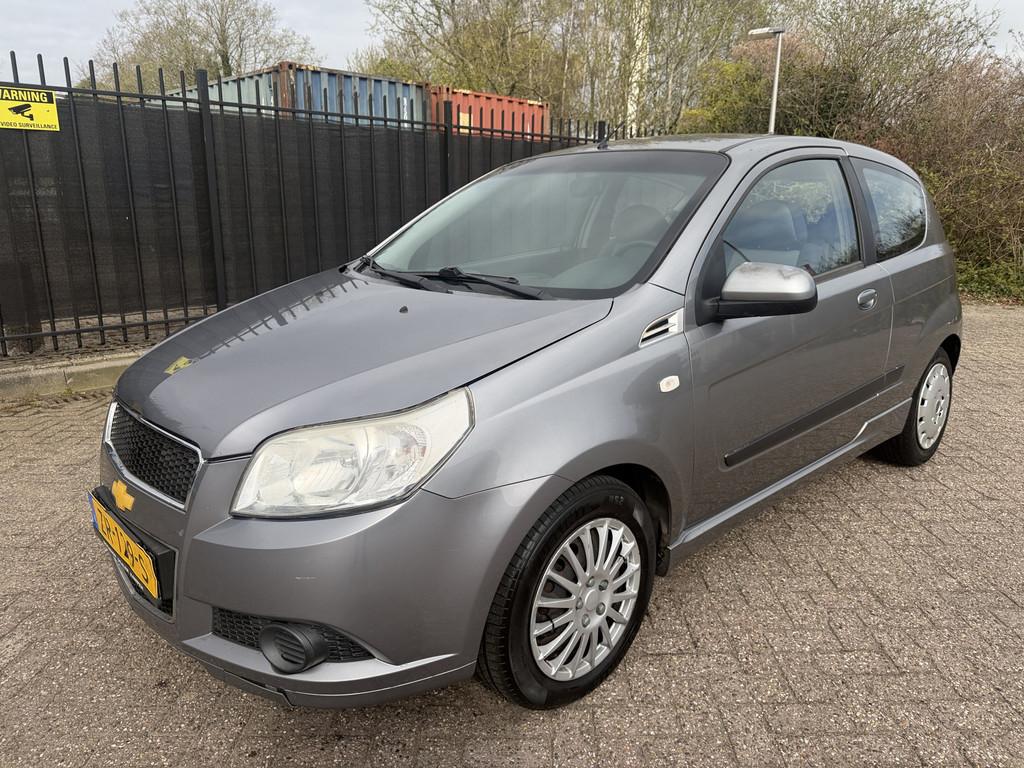 Chevrolet Aveo 1.2 16V LS B-clever Airco/StrBkr (bj 2010), Auto's, Voorwielaandrijving, 4 cilinders, 400 kg, Bedrijf