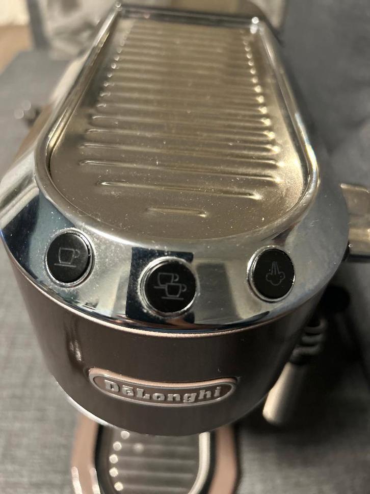 DeLonghi Dedica Espresso Machine – Good Condition, Witgoed en Apparatuur, Koffiezetapparaten, Zo goed als nieuw, Gemalen koffie