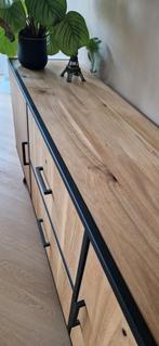 Dressoir 180cm Xooon - Nieuwstaat, Huis en Inrichting, 150 tot 200 cm, Zo goed als nieuw, Modern industrieel, 25 tot 50 cm