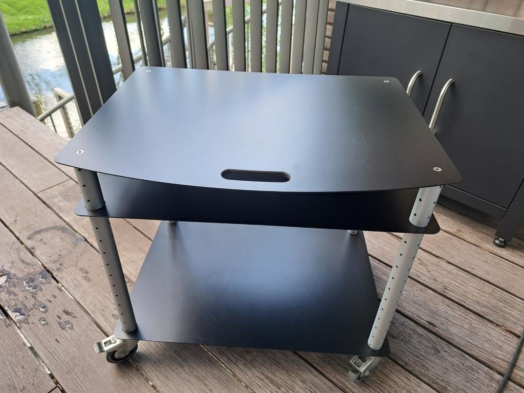 MAX & DIRK trolley - Handige verrijdbare bijzettafel, Huis en Inrichting, Minder dan 55 cm, Gebruikt, Metaal of Aluminium, Modern