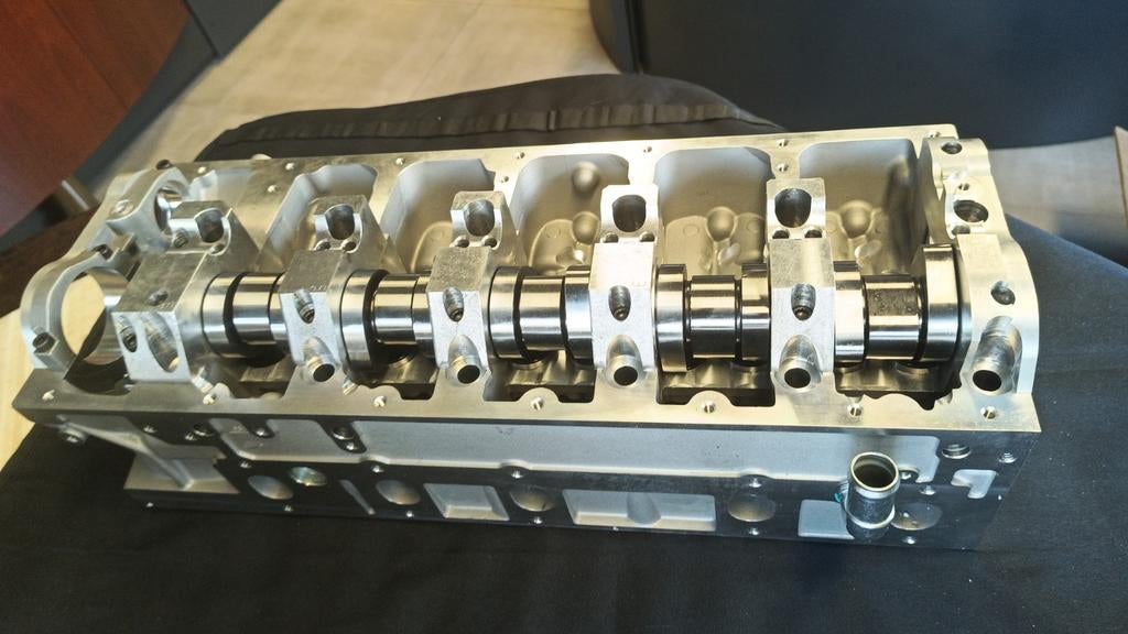 Nieuwe cilinderkop 2.5 TDI  BNZ BPC, Ophalen of Verzenden, Nieuw