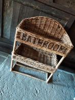 Rattan Badkamer Rek, Huis en Inrichting, Badkamer | Badkamermeubels, Overige typen, Zo goed als nieuw, Minder dan 100 cm, 25 tot 50 cm