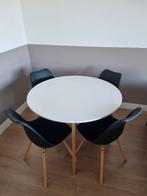Witte ronde eettafel + 4 stoelen (Jysk), Ophalen, Gebruikt, Modern scandinavisch, Rond