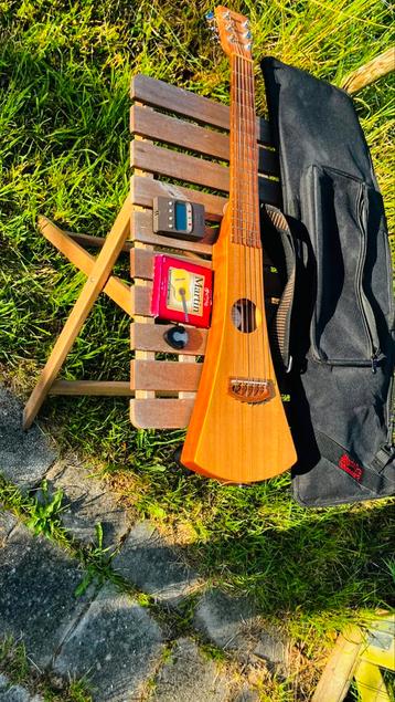 Martin&co The classic backpacker gitaar in nieuwstaat beschikbaar voor biedingen