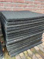 16x rubberen tegels 50x50, Tuin en Terras, Tegels en Klinkers, Overige typen, Rubber, Ophalen of Verzenden, Zo goed als nieuw