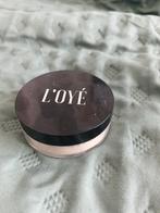 Minerale foundation 1 Ivory Loye, Ophalen of Verzenden, Zo goed als nieuw, Beige, Gehele gezicht