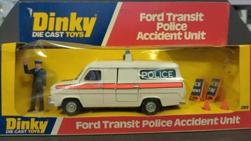 Ford Transit 1977 Police Accident Unit Dinky Toys 269 MB Pol beschikbaar voor biedingen