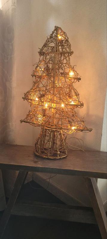 Decoratieve Kerstboom met 10 lichtjes beschikbaar voor biedingen
