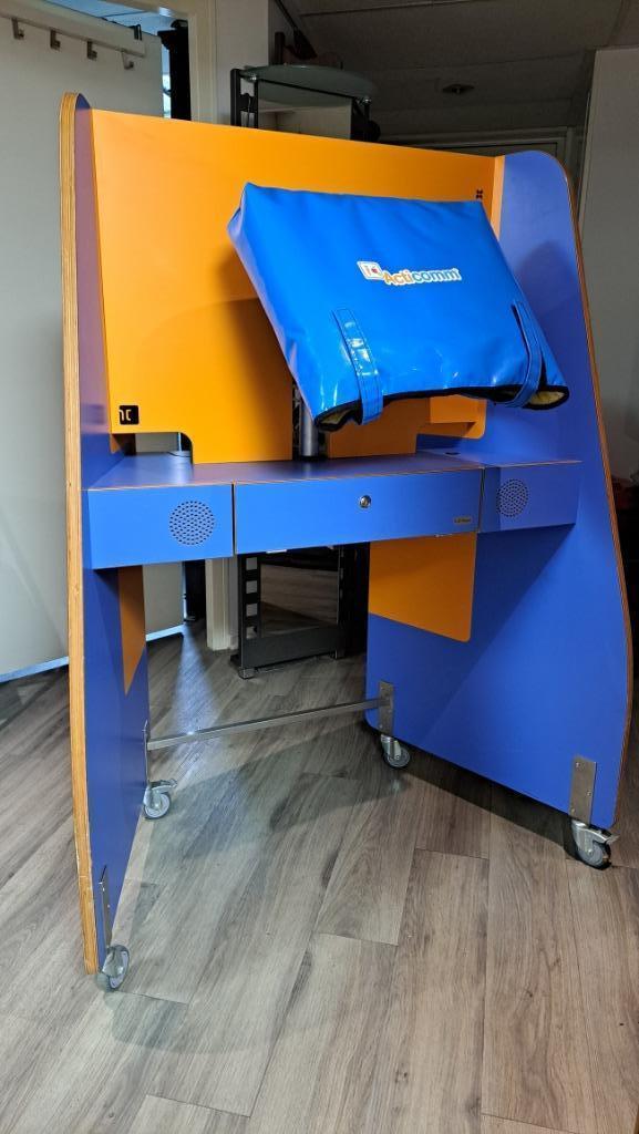 Spelcomputer, touchscreen en draadloos toetsenbord, Computers en Software, Desktop Pc's, Zo goed als nieuw, Onbekend, Ophalen