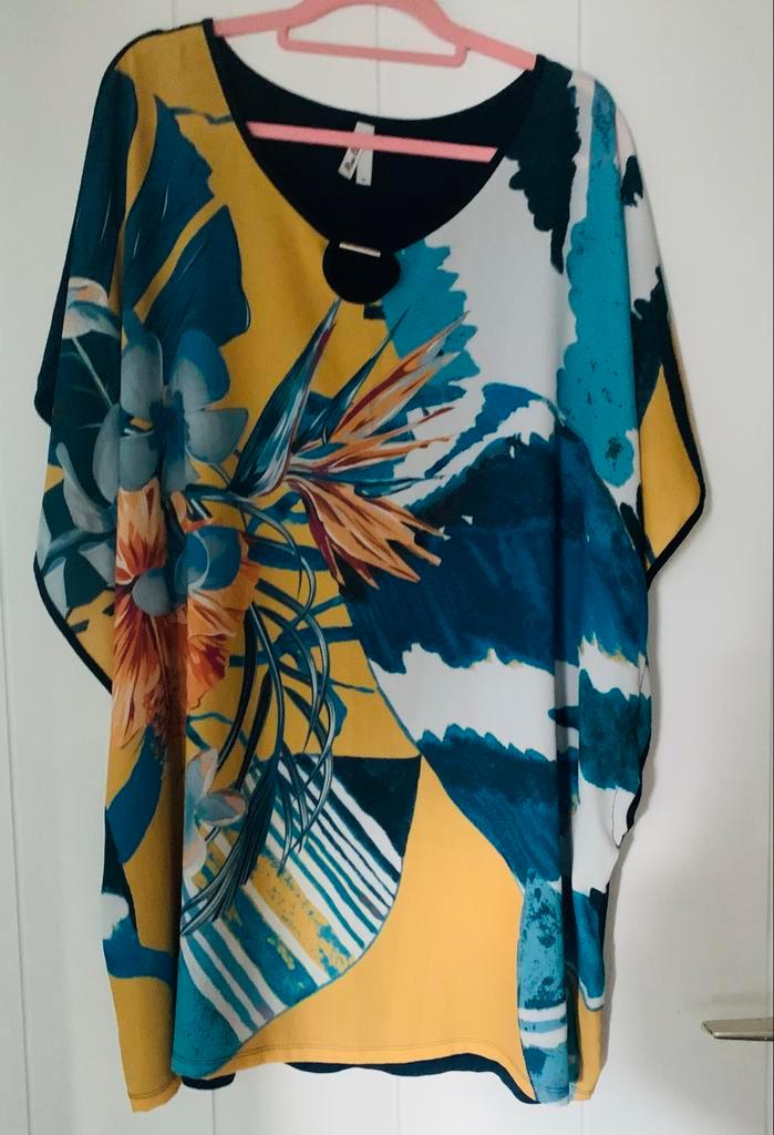 Zomerse Tuniek donkerblauw met Print mt 54 Miss Etam, Kleding | Dames, Tops, Nieuw, Maat 38/40 (M), Blauw, Korte mouw, Ophalen of Verzenden