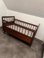 Brocante Ledikant - Mooi en Sfeervol!, Kinderen en Baby's, Babywiegjes en Ledikanten, Ophalen, Gebruikt, Ledikant
