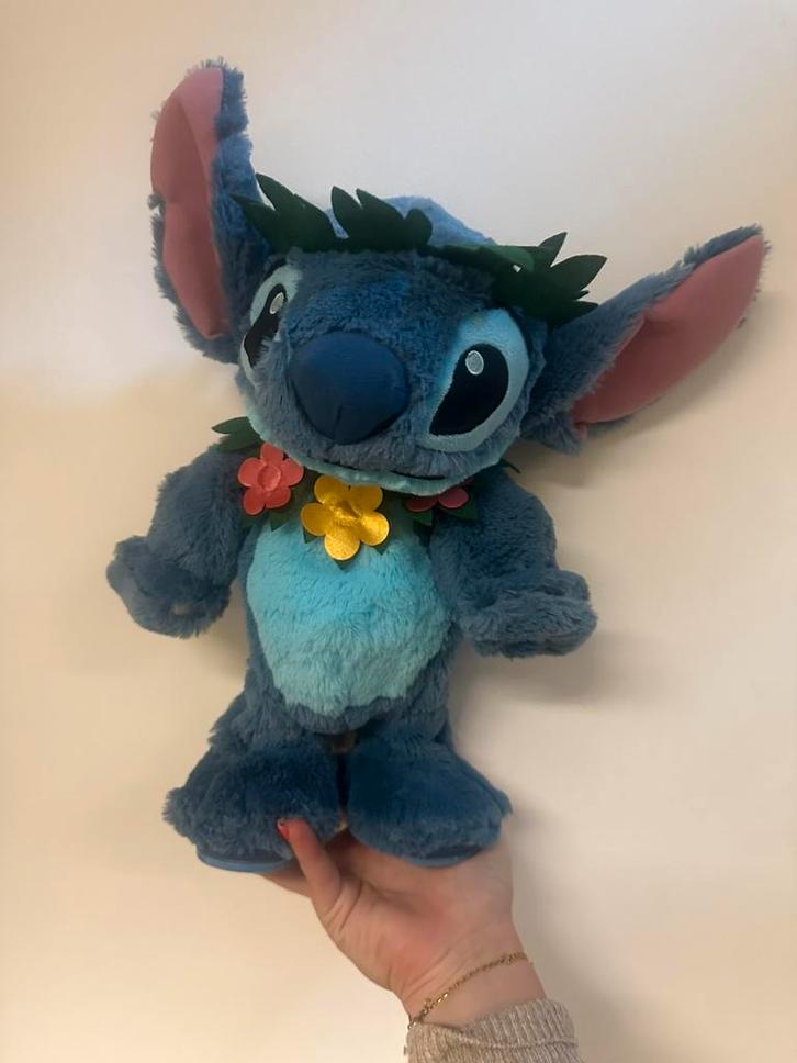 Disney Stitch Dance & Sing interactieve knuffel, Kinderen en Baby's, Speelgoed | Knuffels en Pluche, Nieuw, Overige typen, Ophalen of Verzenden