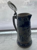 Antieke bierkruik met blauw tafereel en deksel, Antiek en Kunst, Ophalen