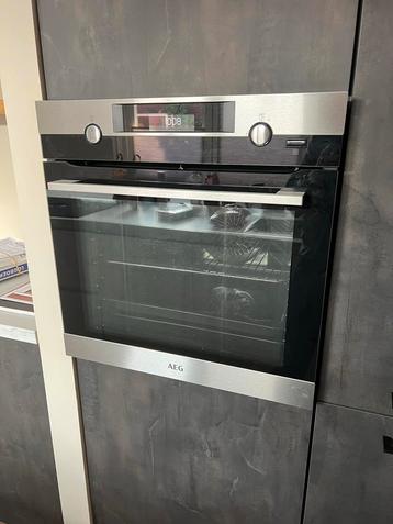 AEG Horizonline SteamBake Oven - in zeer goede staat! beschikbaar voor biedingen