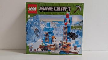 Lego Minecraft 21131 The Ice Spikes NIEUW  beschikbaar voor biedingen
