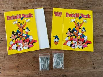 2x Donald Duck verzamelmap NIEUW leeg incl pinnetjes beschikbaar voor biedingen