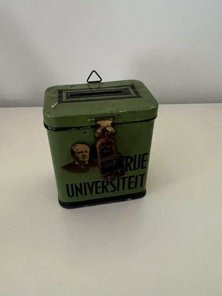 Retro/vintage medische-faciliteit VU busje, Verzamelen, Retro, Huis en Inrichting, Ophalen of Verzenden