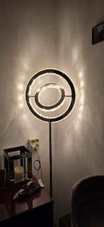 Moderne Vloerlamp met Kristallen Details, Huis en Inrichting, Lampen | Vloerlampen, Ophalen, Zo goed als nieuw, Glas, Modern