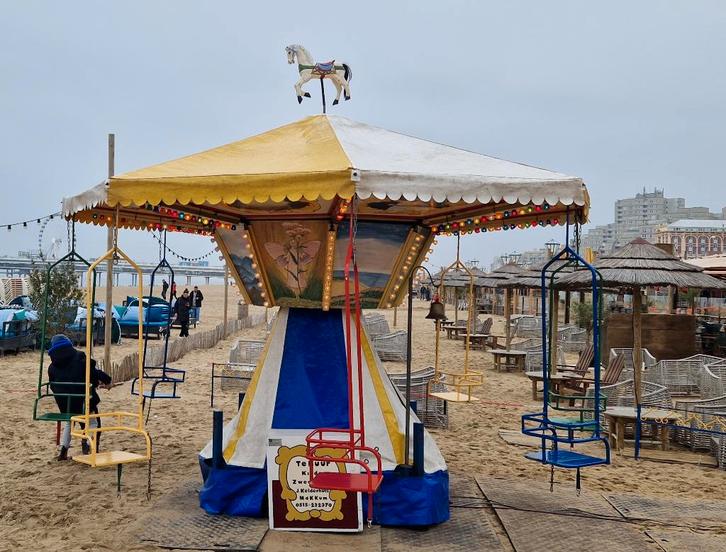 te huur zweefmolen, draaimolen, poffertjeskraam, frietkraam, Hobby en Vrije tijd, Feestartikelen | Verhuur, Gebruikt, Overige