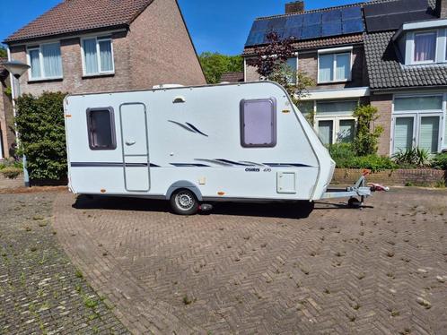 Caravalair Osiris 470, Caravans en Kamperen, Caravans, Particulier, tot en met 4, Rondzit, Caravelair, Dwarsbed, Vast bed, 4 tot 5 meter