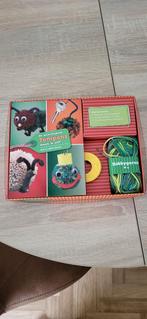 Pompons, Hobby en Vrije tijd, Breien en Haken, Ophalen, Nieuw, Haken, Patroon of Boek