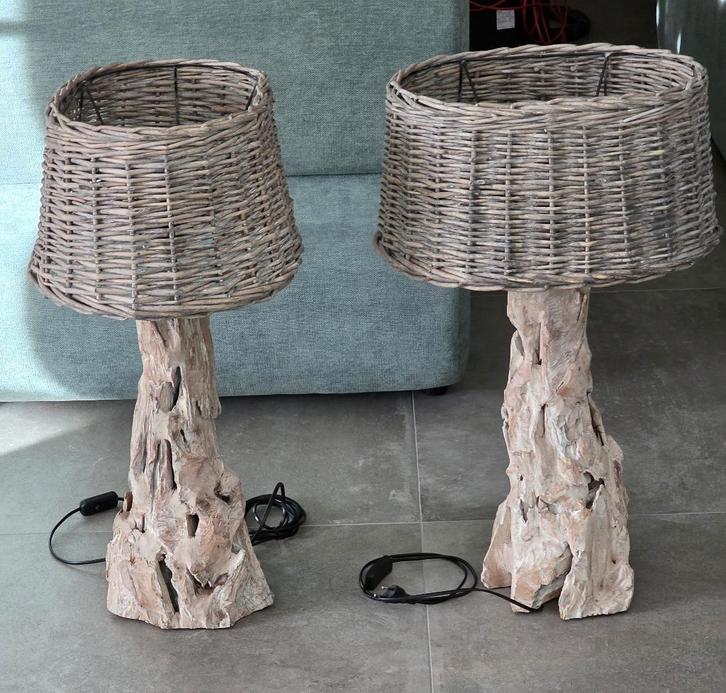 Tafellampen, Huis en Inrichting, Lampen | Tafellampen, Zo goed als nieuw, 50 tot 75 cm, Hout, Overige materialen, Ophalen of Verzenden