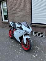 Ducati 848 EVO (bj 2011), 2 cilinders, 849 cc, Super Sport, Particulier