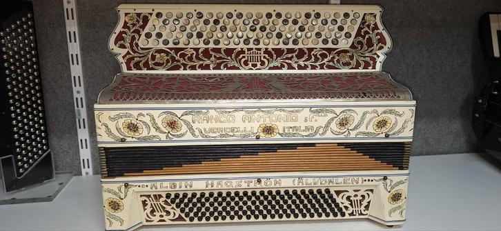 Ranco Antonio Knopaccordeon 120 bas, Muziek en Instrumenten, Accordeons, Gebruikt, Knopaccordeon, 120-bas, Overige merken, Ophalen of Verzenden