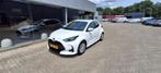 Toyota Yaris 1.5 Hybride Active NLauto | All-in | NAVI | Dea, Gebruikt, Euro 6, Met garantie (alle), 450 kg