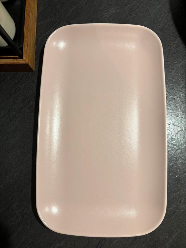 Serviesset Färgklar roze ikea, Huis en Inrichting, Keuken | Servies, Zo goed als nieuw, Bord(en), Overige stijlen, Porselein, Ophalen of Verzenden