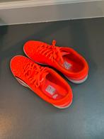 Voetbalschoenen PUMA maat 39 in keurige staat, Sport en Fitness, Voetbal, Maat XS of kleiner, Ophalen of Verzenden, Zo goed als nieuw