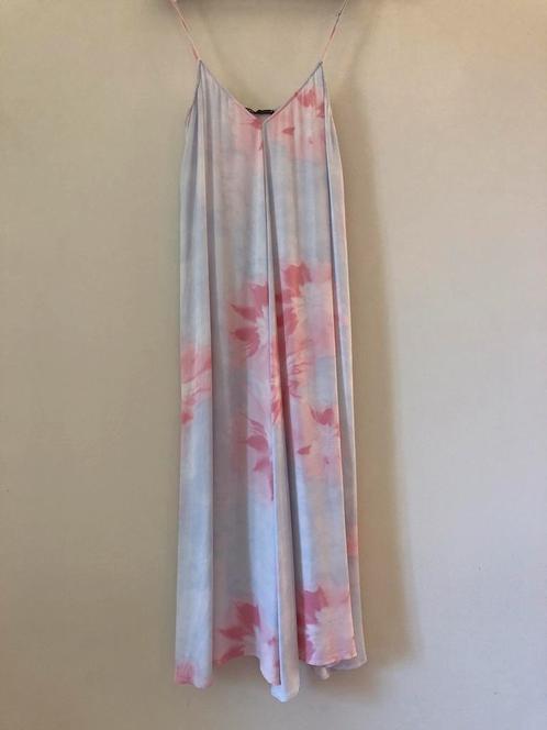 ZARA*** super zacht, koel als satijn !, Kleding | Dames, Pyjama's, Zo goed als nieuw, Maat 42/44 (L), Ophalen of Verzenden