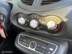 Renault Twingo 1.2-16V Collection - AIRCO - nieuwe APK!, Gebruikt, 4 cilinders, 4 stoelen, Zwart