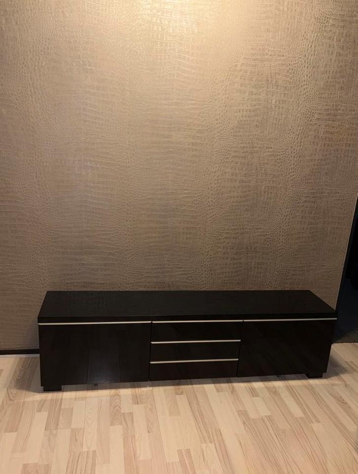 Zwarte Besta tv-meubel – 180 cm hoogglans tv-meubel, Huis en Inrichting, Kasten | Televisiemeubels, Gebruikt, Minder dan 100 cm