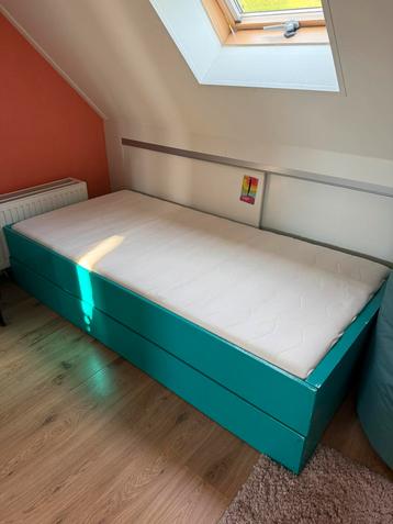 1 persoonbed met logeerbed 90x190