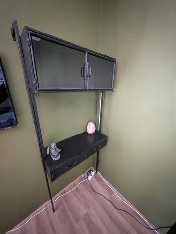 Metalen Sidetable / Kast