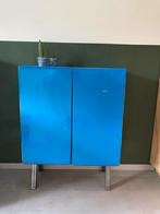 Vintage blauwe kast, Antiek en Kunst, Antiek | Meubels | Kasten, Ophalen of Verzenden