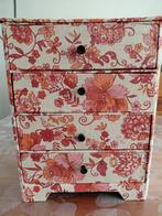 Retro Poppenkastje met Bloemenprint, Overige materialen, Minder dan 50 cm, Gebruikt, Ophalen of Verzenden