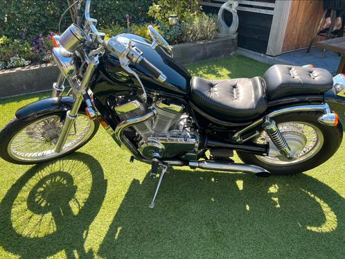 Suzuki Intruder VS800 30.000 km, Motoren, Motoren | Suzuki, Particulier, Chopper, Ophalen of Verzenden