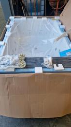 Nieuwe Bubbelbad - Ontspanning gegarandeerd!, Doe-het-zelf en Verbouw, Dakpannen en Dakbedekking, Kunststof, Overige kleuren, Overige typen