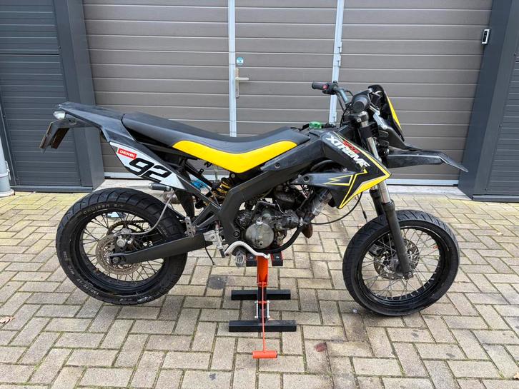 Derbi senda drd xtreme project !, Fietsen en Brommers, Brommers | Derbi, Gebruikt, Maximaal 45 km/u, Ophalen
