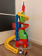 Fisher price garage met twee autootjes, Ophalen, Gebruikt, Handmatig, Overige merken