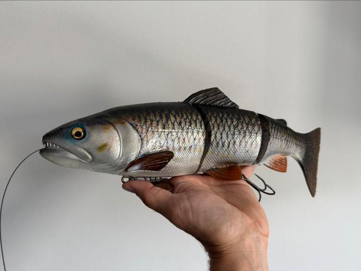 Line Thru Trout 40CM, Watersport en Boten, Hengelsport | Roofvissen, Nieuw, Overige typen, Ophalen of Verzenden