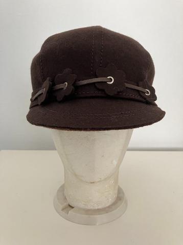 Vintage wollen pet - gewatteerde voering - maat 57 beschikbaar voor biedingen