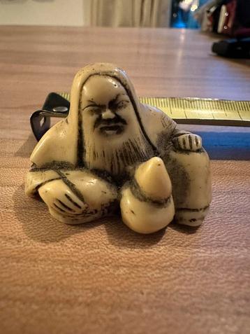 Voor de liefhebber, prachtige Japanse Netsuke Eind 19e eeuw beschikbaar voor biedingen