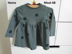 Hema - groen jurkje met stippenprint - lange mouwen, Meisje, Jurkje of Rokje, Ophalen of Verzenden, Zo goed als nieuw