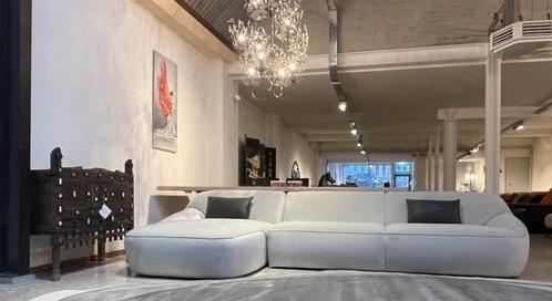 SALE Leolux Pode Nivti hoekbank XL nw €6800,-, Huis en Inrichting, Banken | Bankstellen, Nieuw, Vierpersoons of meer, Ophalen