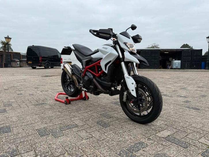 Ducati Hypermotard 939, Motoren, Motoren | Ducati, Particulier, SuperMoto, meer dan 35 kW, 2 cilinders, Motorrijbewijs A, ABS