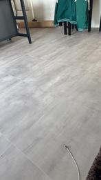 Tegel laminaat 60x60 130 m2 + plinten, Ophalen, 30 cm of meer, Gebruikt, 50 tot 150 cm